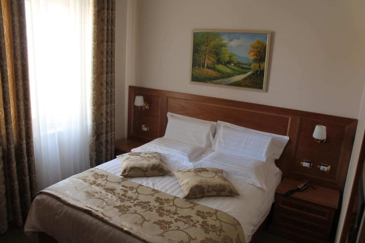 Hotel Boka Tirana Extérieur photo