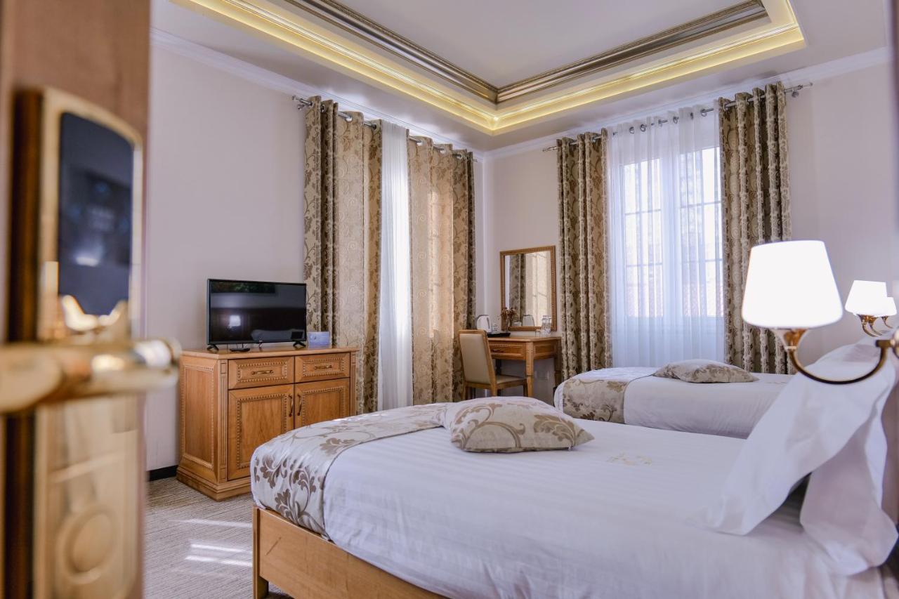 Hotel Boka Tirana Extérieur photo