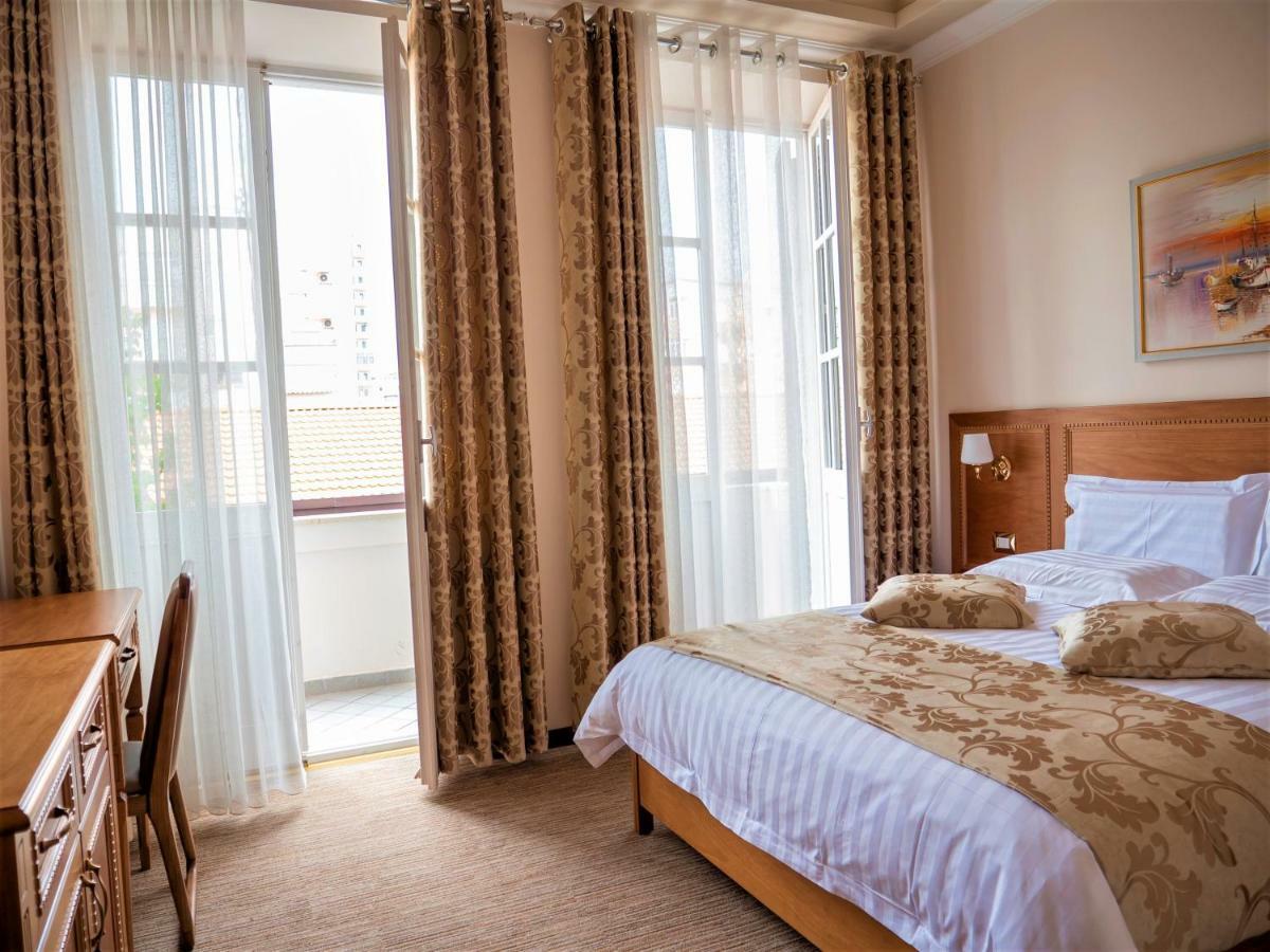Hotel Boka Tirana Extérieur photo