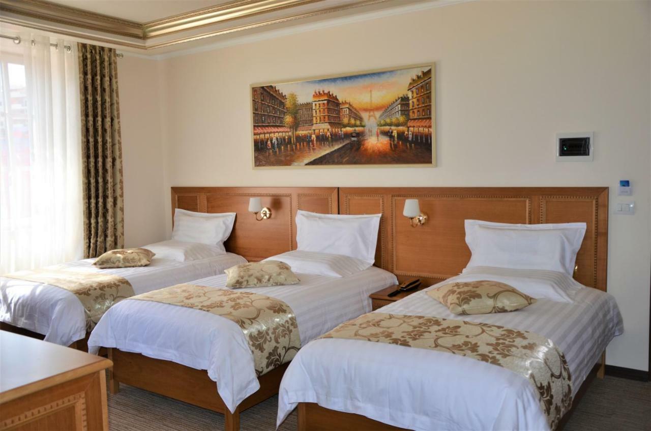 Hotel Boka Tirana Extérieur photo