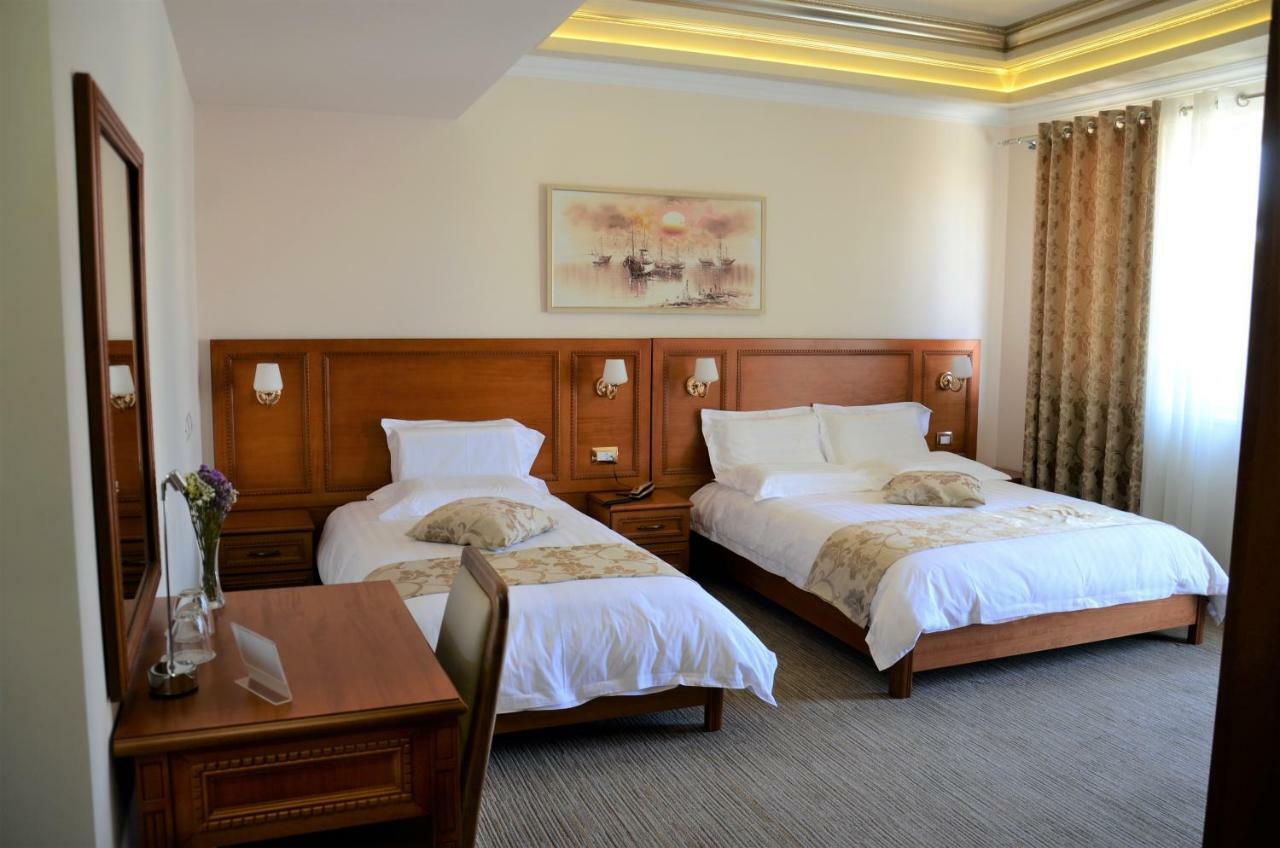 Hotel Boka Tirana Extérieur photo