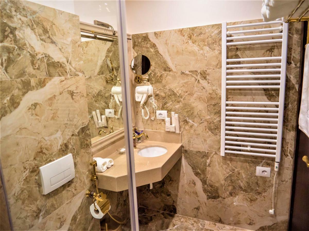 Hotel Boka Tirana Extérieur photo